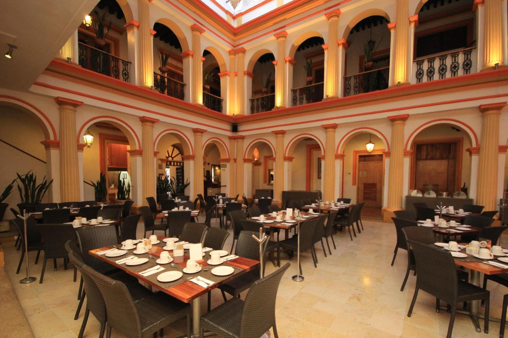 Hotel Ciudad Real Centro Historico San Cristóbal de Las Casas Kültér fotó