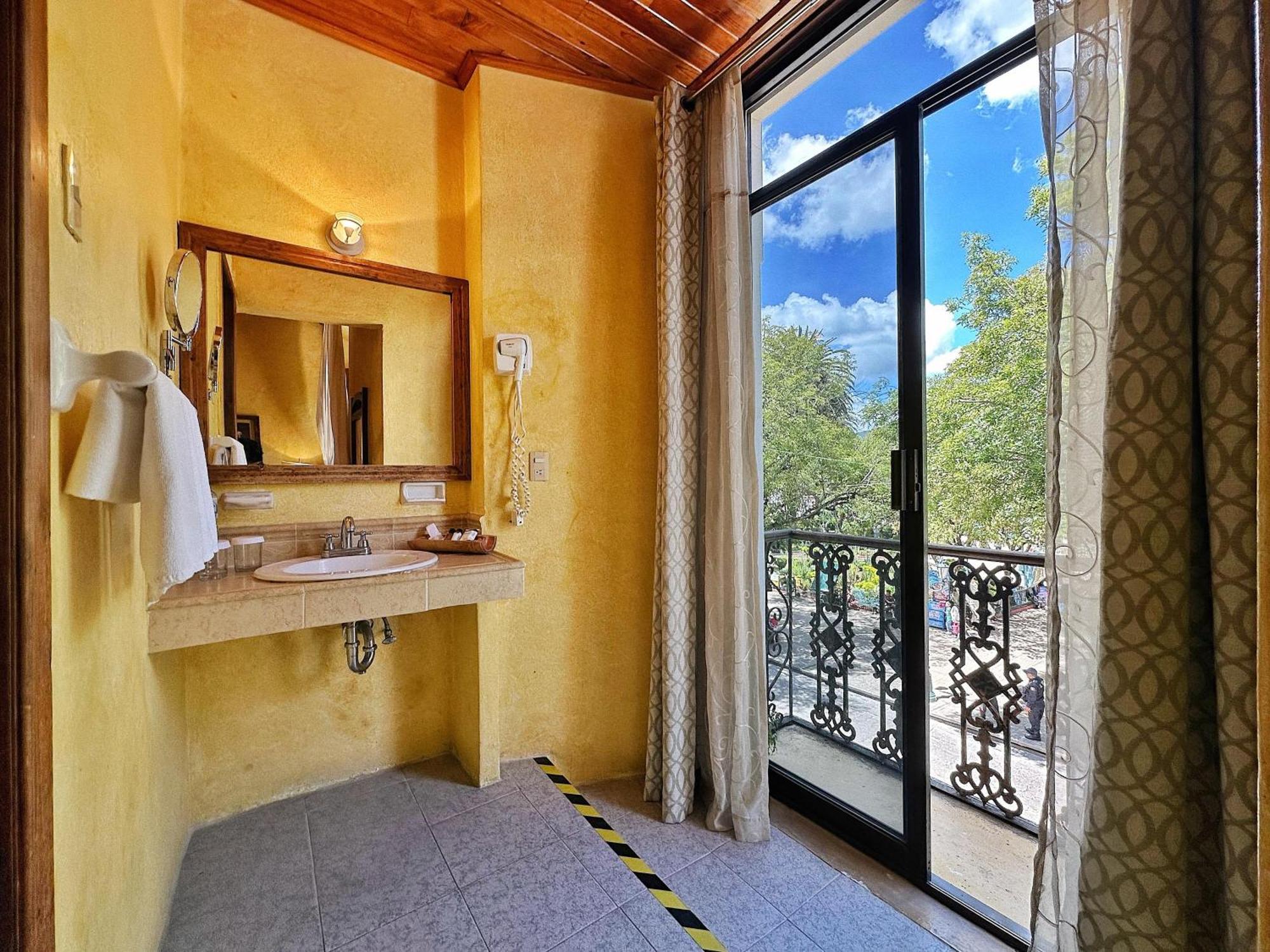 Hotel Ciudad Real Centro Historico San Cristóbal de Las Casas Kültér fotó
